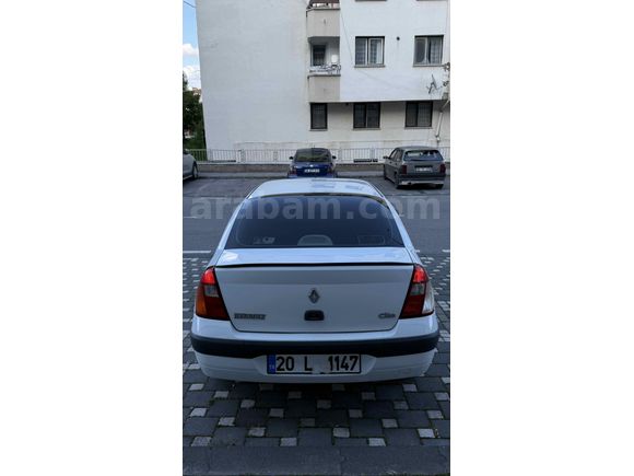 Sahibinden Renault Clio 1.4 Authentique 2004 Model 