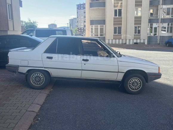 Sahibinden Renault R 9 1.4 Broadway GTE 1992 Model 