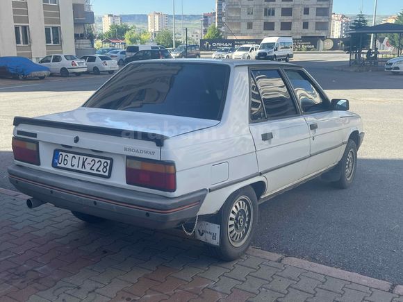 Sahibinden Renault R 9 1.4 Broadway GTE 1992 Model 