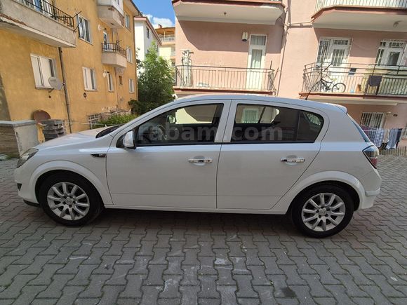 Sahibinden Opel Astra 1.6 Essentia Konfor 2010 Model