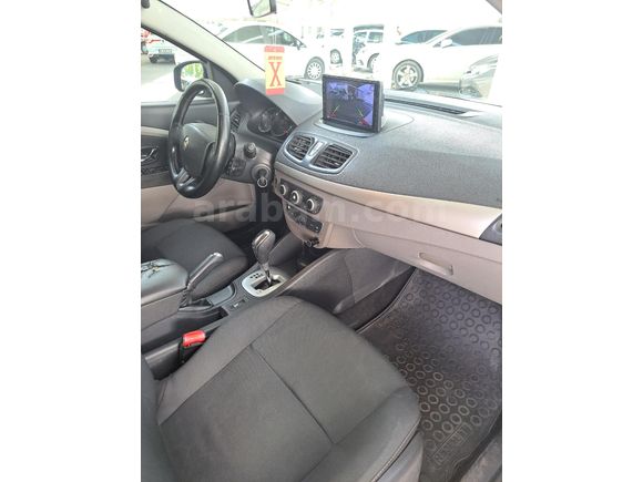 Öğretmenden bakımlı temiz Fluence