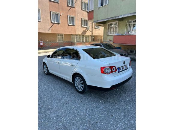 DEĞİŞENSİZ OTOMATİK JETTA 1.4 TSİ