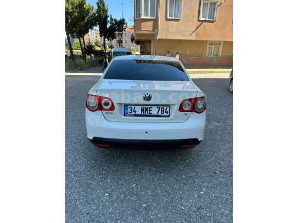 DEĞİŞENSİZ OTOMATİK JETTA 1.4 TSİ