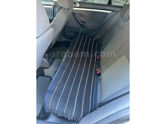 DEĞİŞENSİZ OTOMATİK JETTA 1.4 TSİ