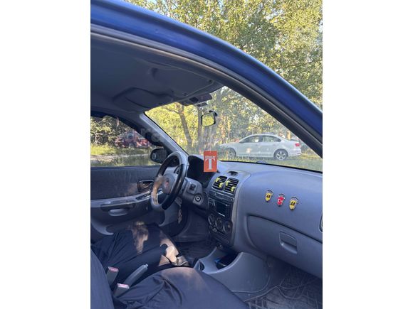 Sahibinden Hyundai Accent 1.3 LX 2000 Model klimalı 