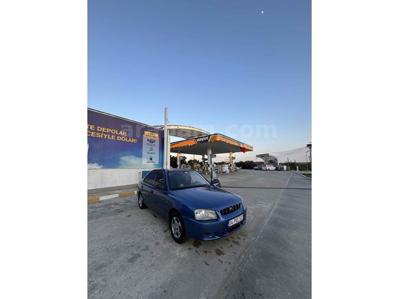 Sahibinden Hyundai Accent 1.3 LX 2000 Model klimalı 