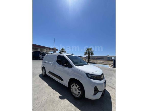 Sahibinden Opel Combo 1.5 CDTI Ultimate XL 2024 Model 