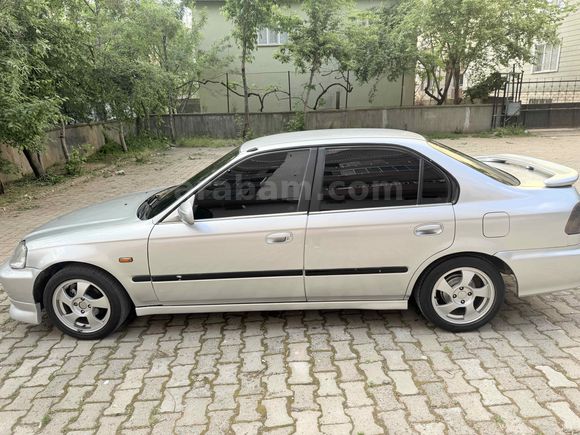 Sahibinden Honda Civic 1.4 i S 2000 Model 