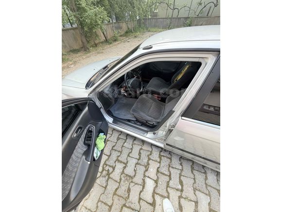 Sahibinden Honda Civic 1.4 i S 2000 Model 