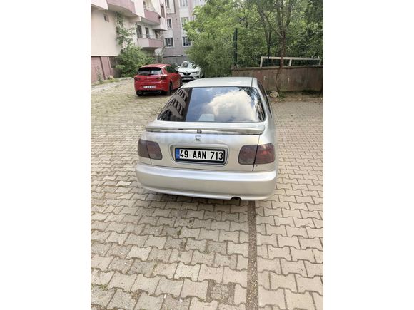 Sahibinden Honda Civic 1.4 i S 2000 Model 