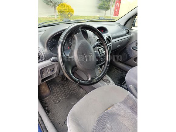 Sahibinden Renault Clio 1.4 RXT 2001 Model