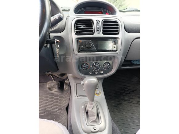 Sahibinden Renault Clio 1.4 RXT 2001 Model