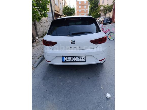 Sahibinden makyajlı kasa Seat Leon 1.6 TDI Style 2017 Model İstanbul