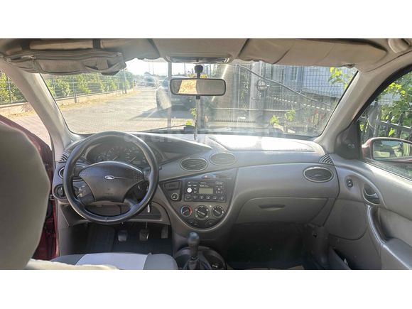 Sahibinden Ford Focus 1.6 Ambiente 2000 Model 