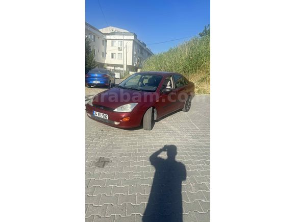 Sahibinden Ford Focus 1.6 Ambiente 2000 Model 