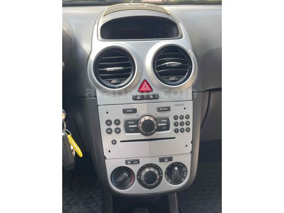 Galeriden Opel Corsa 1.3 CDTI Enjoy 2012 Model Afyonkarahisar
