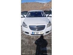 Sahibinden Opel Insignia 1.6 T Cosmo 2011 Model  290.000 km Beyaz