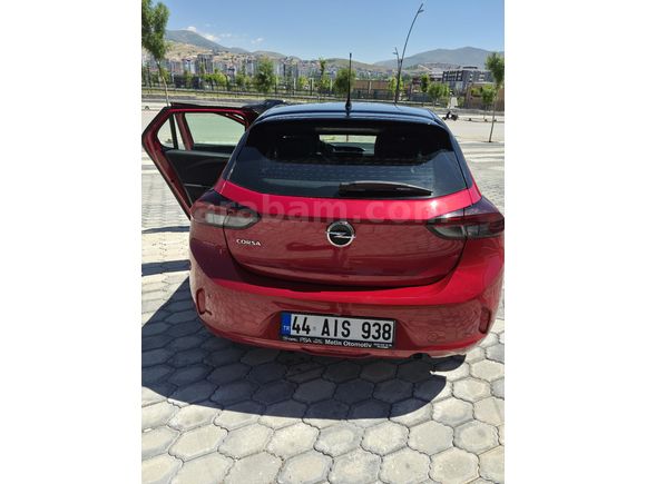 Tramersiz Boyasız Degişensiz Cam Tavanlı Düşük Km