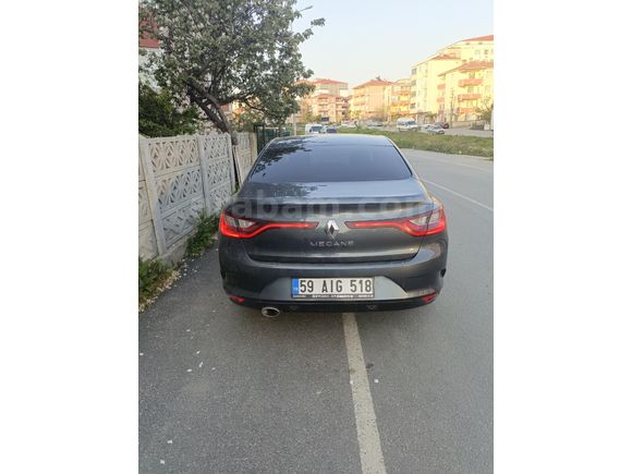 Sahibinden Renault Megane 1.6 Joy 2018 Model