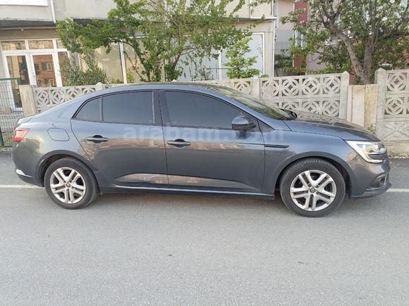 Sahibinden Renault Megane 1.6 Joy 2018 Model