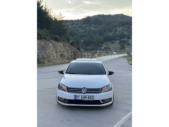Sahibinden Volkswagen Passat 1.6 TDi BlueMotion Comfortline 2014 Model  240.000 km Beyaz
