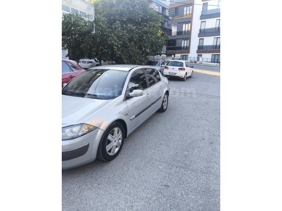 Sahibinden Renault Megane 1.6 Dynamique 2005 Model