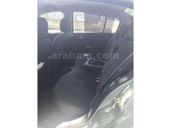 Sahibinden Renault Megane 1.6 Dynamique 2005 Model