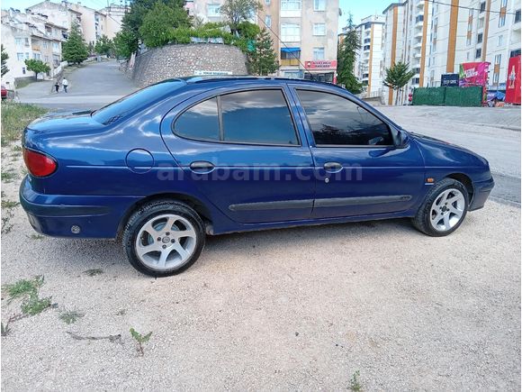 Galeriden Renault Megane 1.4 RTA 2001 Model Tokat