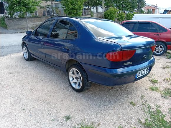 Galeriden Renault Megane 1.4 RTA 2001 Model Tokat