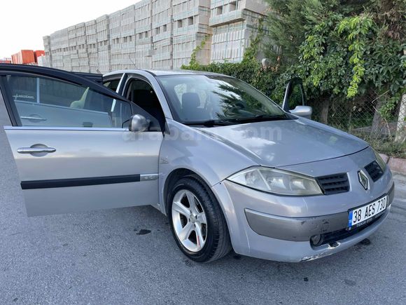 Sahibinden Renault Megane 1.5 dCi Dynamique 2005 Model 