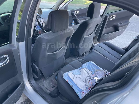 Sahibinden Renault Megane 1.5 dCi Dynamique 2005 Model 