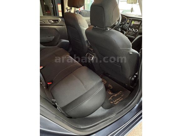 Sahibinden Renault Megane 1.3 TCe Touch 2024 Model  km Gri