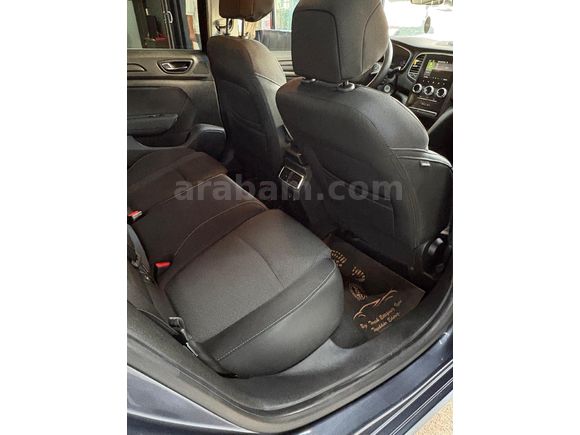 Sahibinden Renault Megane 1.3 TCe Touch 2024 Model  km Gri