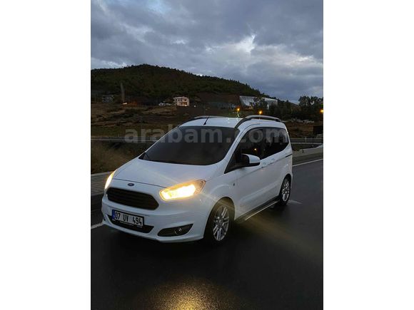 Sahibinden Hatasız Boyasız
 Ford Tourneo Courier 1.6 TDCi Titanium 2015 Model 