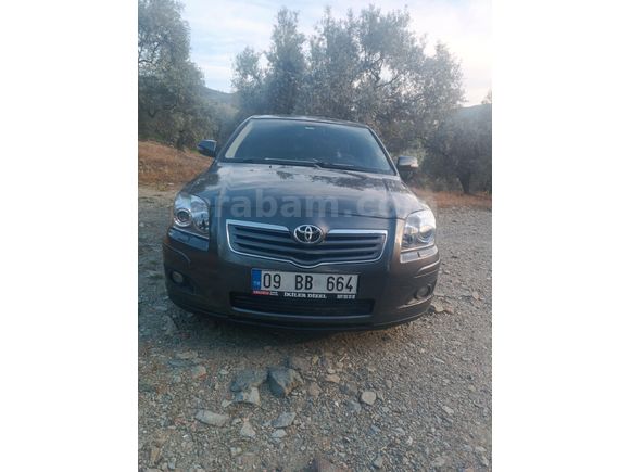 Düşük Kilometre Sahibinden Toyota Avensis 2.0 D-4D Elegant 2007 Model