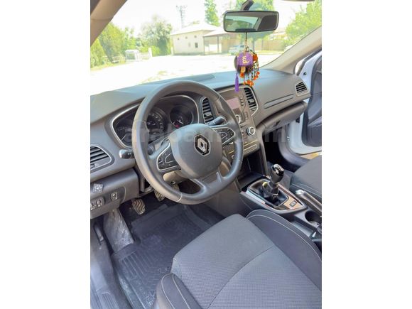 Sahibinden Renault Megane 1.6 Joy 2018 Model