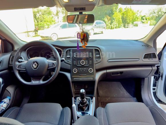 Sahibinden Renault Megane 1.6 Joy 2018 Model