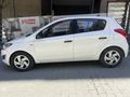 Aradığım aracı buldum. Acil satılık tertemiz öğretmenden Hyundai i20  