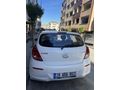 Aradığım aracı buldum. Acil satılık tertemiz öğretmenden Hyundai i20  