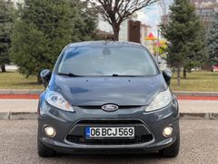 Sahibinden Ford Fiesta 1.4 Titanium 2011 Model