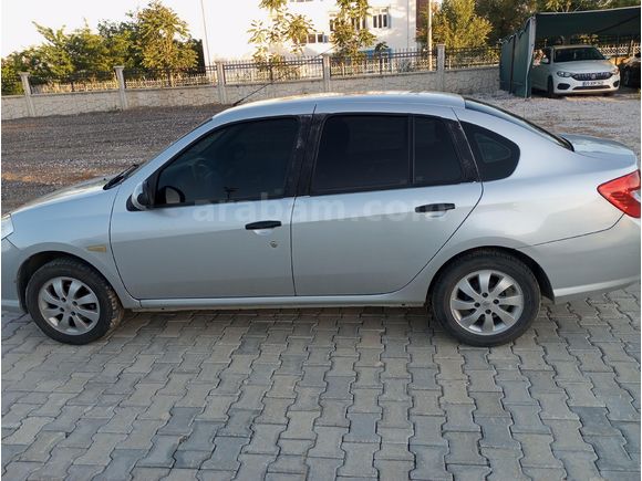 Sahibinden Renault Clio 1.4 Expression 2010 Model