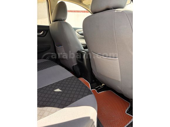 ACİL MEMURDAN 89 BİNDE QASQAİ SUV