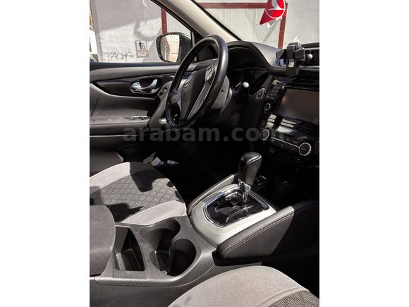 ACİL MEMURDAN 89 BİNDE QASQAİ SUV