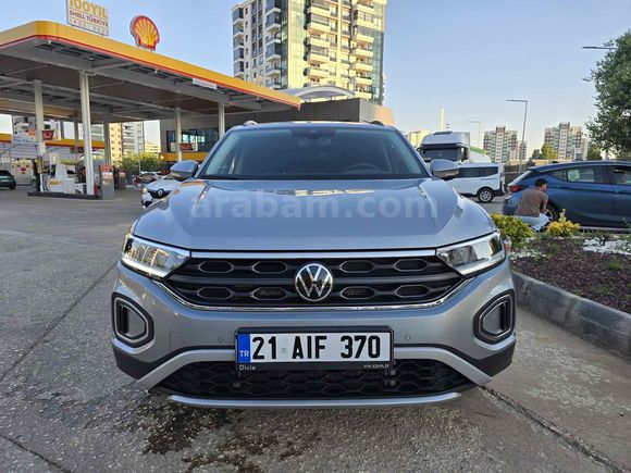 Sahibinden Volkswagen T-Roc 1.5 TSI Life 2025 Model 