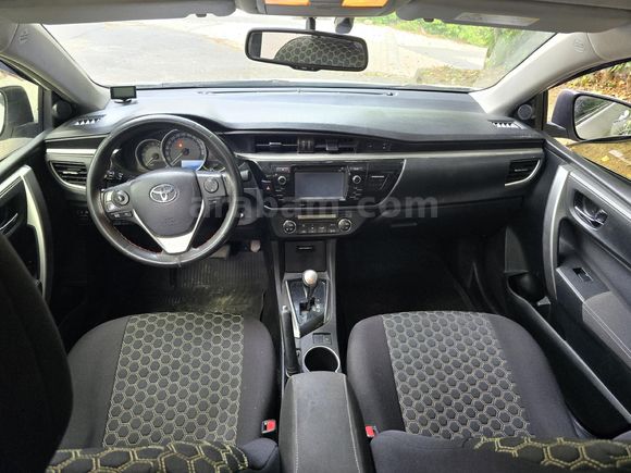Galeriden Toyota Corolla 1.4 D-4D Advance 2015 Model İstanbul