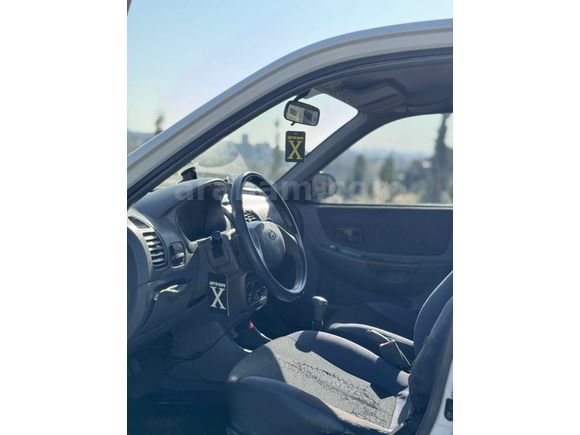 Sahibinden Hyundai Accent 1.3 LX 2000 Model 
