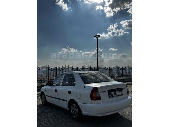 Sahibinden Hyundai Accent 1.3 LX 2000 Model 