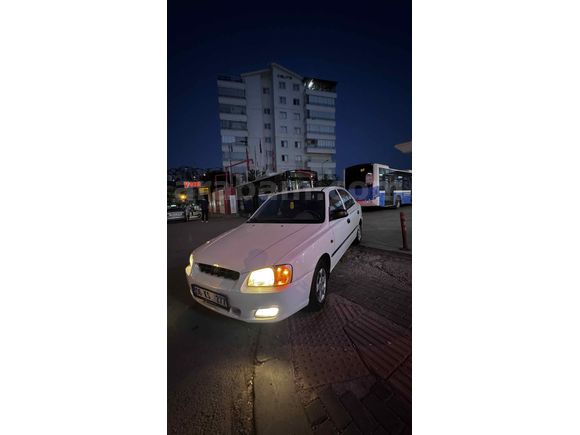 Sahibinden Hyundai Accent 1.3 LX 2000 Model 