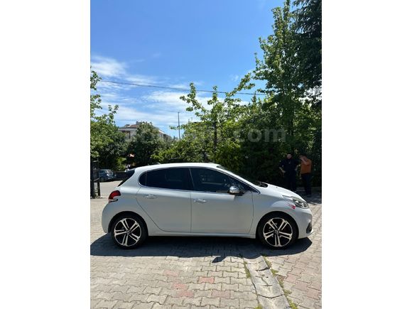 Sahibinden Peugeot 208 1.2 PureTech Access 2016 Model  101.000 km Diğer