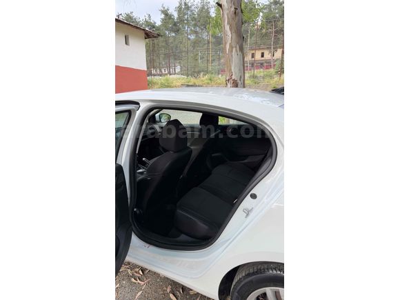 Sahibinden Renault Megane 1.6 Joy 2017 Model 